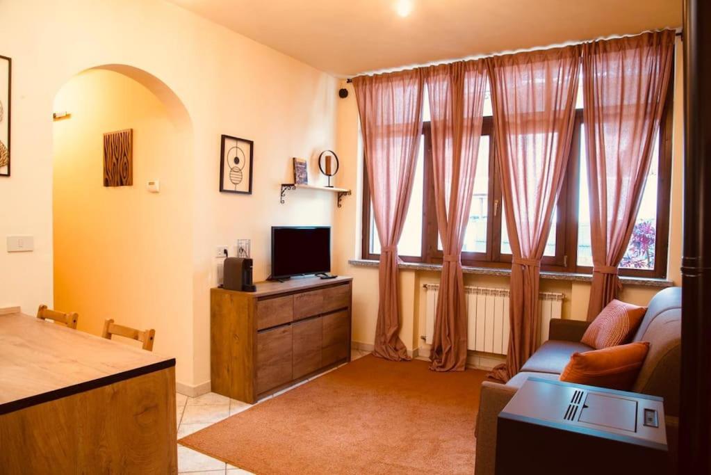 Relax Home,Nel Cuore Della Valle D'Aosta Montjovet Kültér fotó
